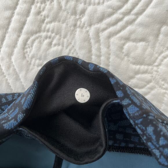 Lululemon Deep Breath Cropped Leggings Desert Teal 4 - Picture 9 of 9